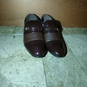 Mens dress shoes